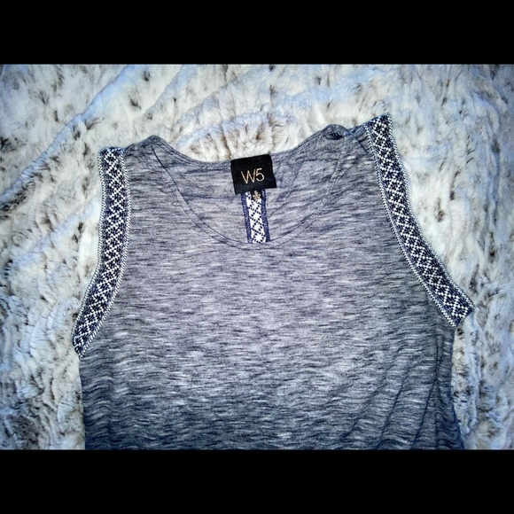 W5 Concepts Space-dyed Blue Embroidered Grosgrain Ribbon Top - Picture 5 of 8